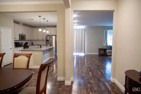5411 Upton Ave, Bakersfield, CA 93313 photo 12