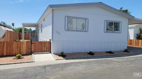 6601 Eucalyptus Dr #252, Bakersfield, CA 93306 photo 2
