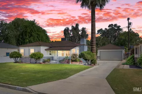 612 Ann Arbor Dr, Bakersfield, CA 93308