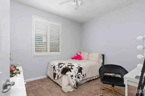 326 Longhurst Dr, Bakersfield, CA 93314 photo 17
