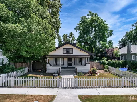 2121 Park Way, Bakersfield, CA 93304