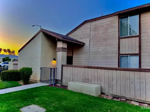 5101 Dunsmuir Rd #18, Bakersfield, CA 93309