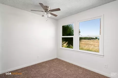 Other - 705 Garratt St, Taft, CA 93268 photo 2 of 4