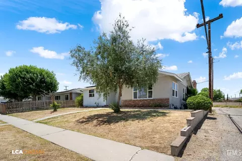 Other - 705 Garratt St, Taft, CA 93268 photo 1 of 4