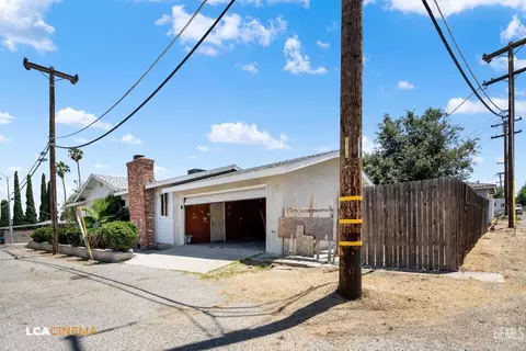 Exterior - 705 Garratt St, Taft, CA 93268 photo 4 of 6