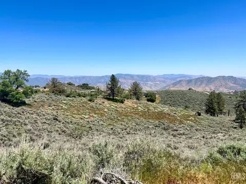 26851 Stirrup Way, Tehachapi, CA 93561 photo 1