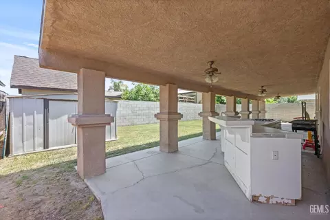 876 Verde St, Shafter, CA 93263 photo 34