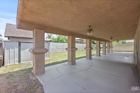 876 Verde St, Shafter, CA 93263 photo 33
