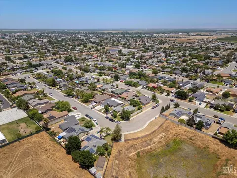 876 Verde St, Shafter, CA 93263 photo 44