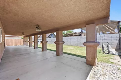 876 Verde St, Shafter, CA 93263 photo 31