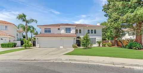 1521 Parkpath Way, Bakersfield, CA 93311