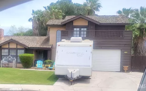 7600 Huachuca Ct, Bakersfield, CA 93309