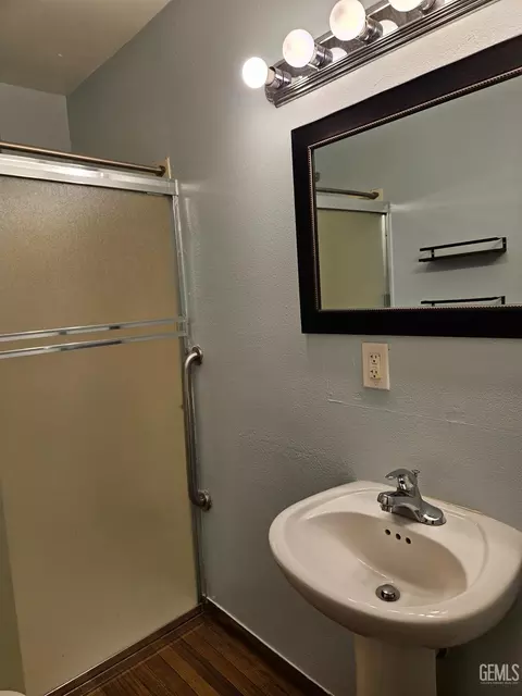 1109 Griffith Ave, Wasco, CA 93280 photo 14