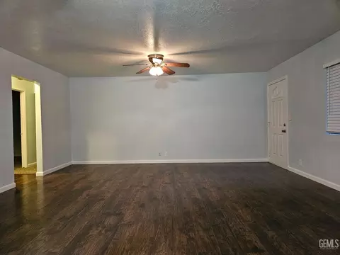 1109 Griffith Ave, Wasco, CA 93280 photo 3