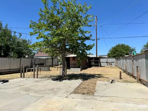 117 Jackson St, Taft, CA 93268 photo 5