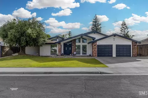 5113 Colonial Dr, Bakersfield, CA 93308