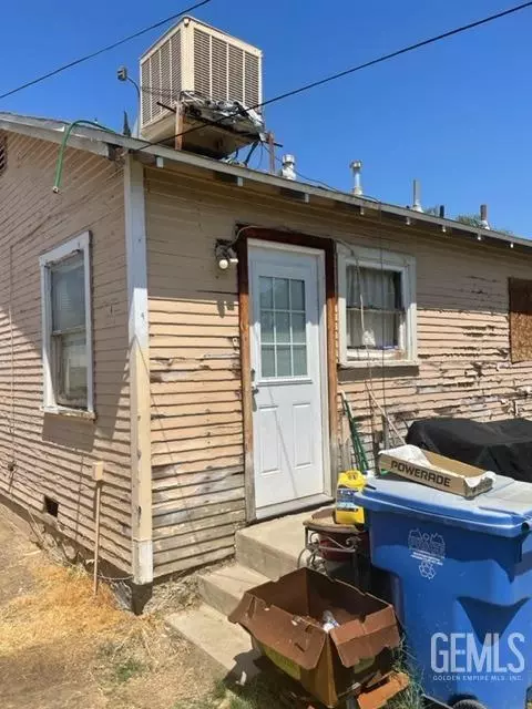 556 Walnut Dr, Arvin, CA 93203 photo 18