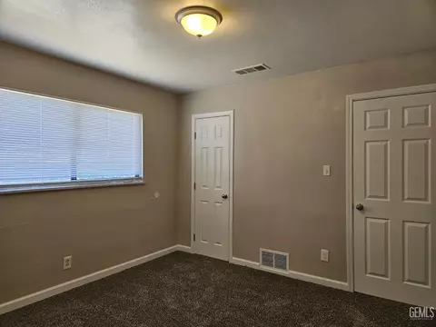 1617 1st St, Wasco, CA 93280 photo 11