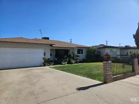 1617 1st St, Wasco, CA 93280 photo 2