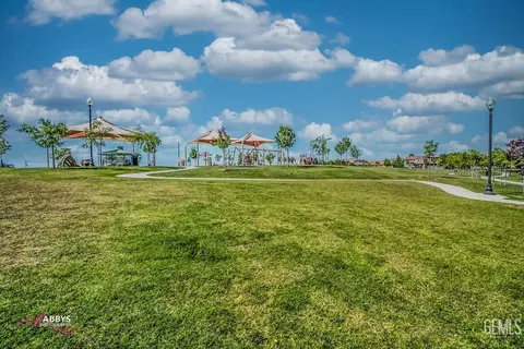 Other - 10319 Bluffshadow Dr, Bakersfield, CA 93306 photo 14 of 15