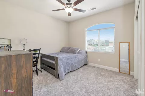 Bedroom - 10319 Bluffshadow Dr, Bakersfield, CA 93306 photo 2 of 3