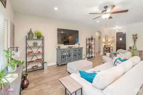 Other - 10319 Bluffshadow Dr, Bakersfield, CA 93306 photo 2 of 15