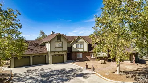 Exterior - 28901 Ridgeview Ct, Tehachapi, CA 93561 photo 5 of 5