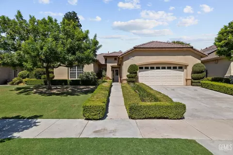 3015 Violet Rose Ct, Bakersfield, CA 93311