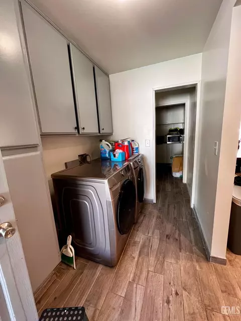 Other - 712 Iris St, Bakersfield, CA 93308 photo 4 of 4
