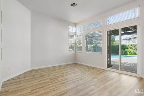 1309 Fieldspring Dr, Bakersfield, CA 93311 photo 12