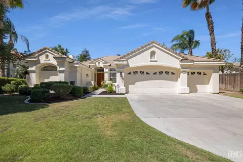 1309 Fieldspring Dr, Bakersfield, CA 93311 photo 4