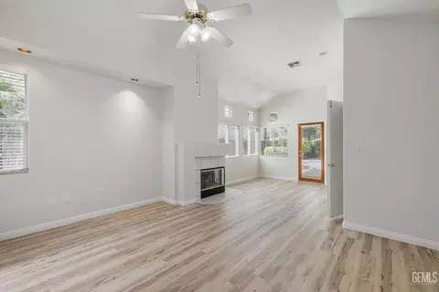 1309 Fieldspring Dr, Bakersfield, CA 93311 photo 33