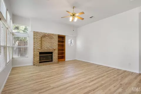 1309 Fieldspring Dr, Bakersfield, CA 93311 photo 25