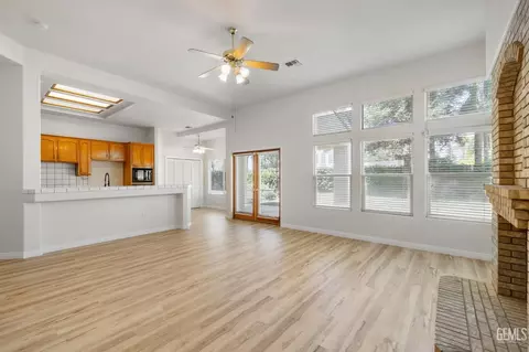 1309 Fieldspring Dr, Bakersfield, CA 93311 photo 28
