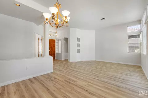 1309 Fieldspring Dr, Bakersfield, CA 93311 photo 13