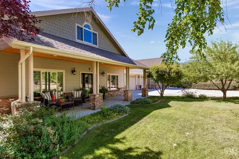 25755 Skyline Dr, Tehachapi, CA 93561 photo 8