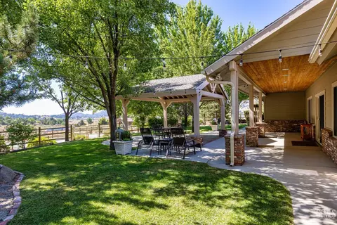 25755 Skyline Dr, Tehachapi, CA 93561 photo 16