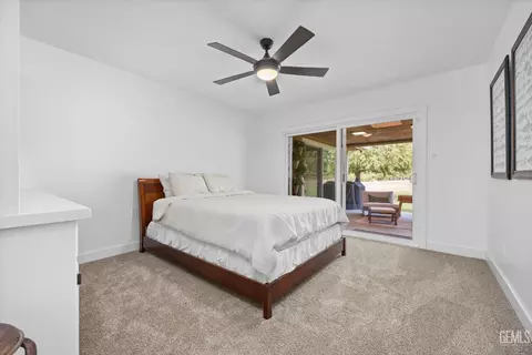 6302 Broadmoor Ct, Bakersfield, CA 93306 photo 31