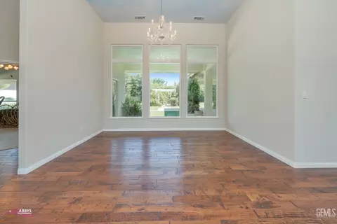12404 Trinity River Dr, Bakersfield, CA 93312 photo 8