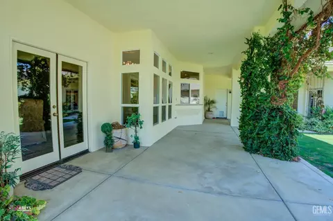 12404 Trinity River Dr, Bakersfield, CA 93312 photo 50