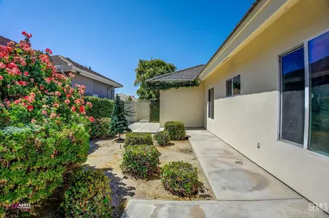 12404 Trinity River Dr, Bakersfield, CA 93312 photo 48