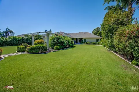 12404 Trinity River Dr, Bakersfield, CA 93312 photo 42