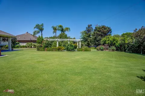12404 Trinity River Dr, Bakersfield, CA 93312 photo 47