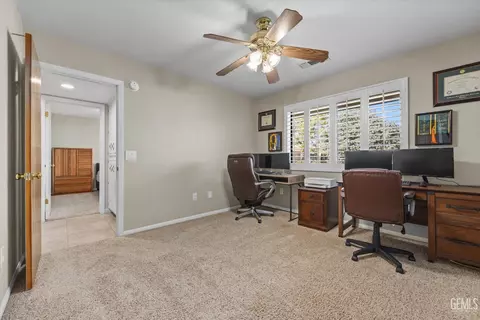 5701 Oakleaf St, Bakersfield, CA 93308 photo 23