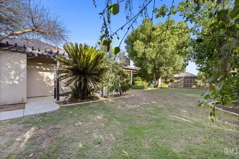 5701 Oakleaf St, Bakersfield, CA 93308 photo 40