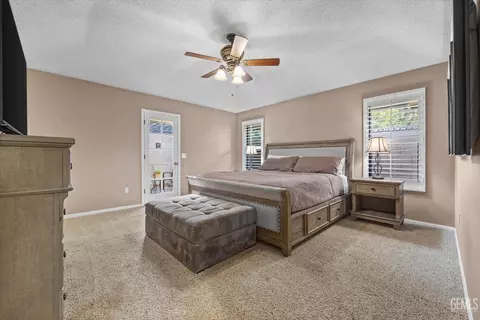 5701 Oakleaf St, Bakersfield, CA 93308 photo 24