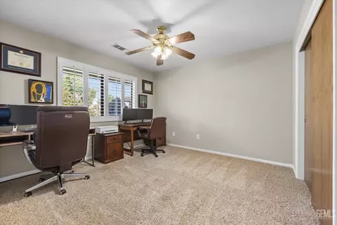 5701 Oakleaf St, Bakersfield, CA 93308 photo 22
