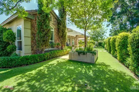 2211 Crocus Dr, Bakersfield, CA 93311 photo 40