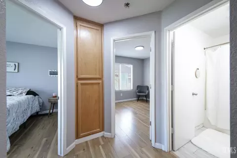 Entry Way - 4504 Tea Tree Ct, Bakersfield, CA 93304 photo 3 of 3