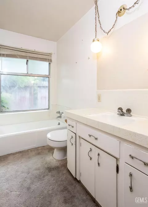 434 W Santa Ana Ave, Clovis, CA 93612 photo 14